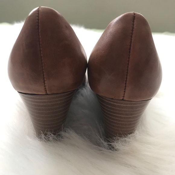 Call it Spring Shoes Wedges Brown 3 1/2 “ Heels - Picture 5 of 7